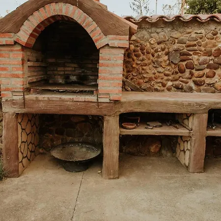 Ferienhaus Casa De La Era, Grande, De Adobe, Con Patio Y Bodega *