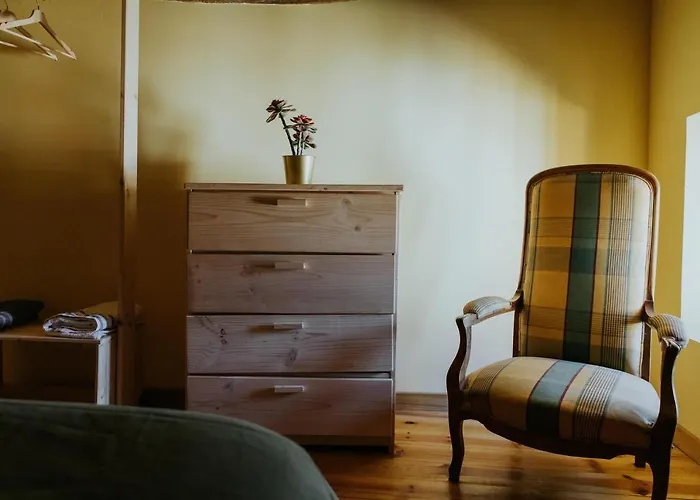 Casa De La Era, Grande, De Adobe, Con Patio Y Bodega Дом отдыха