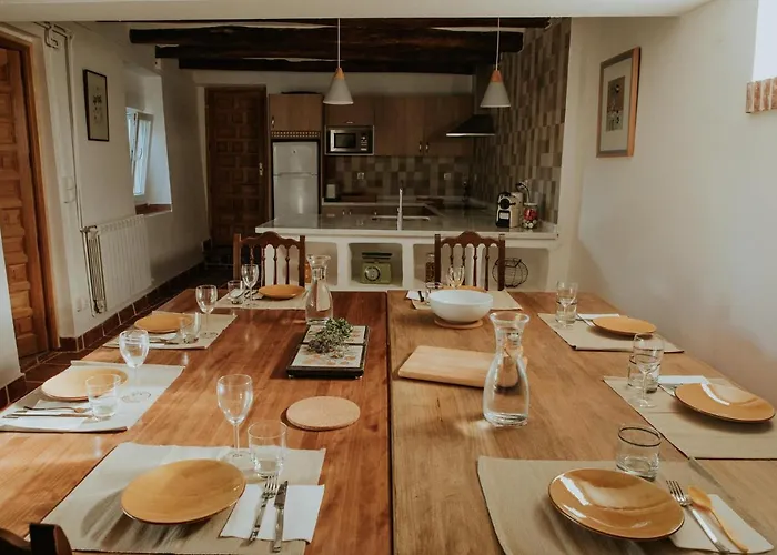 Casa De La Era, Grande, De Adobe, Con Patio Y Bodega Дом отдыха Fontanil de Los Oteros